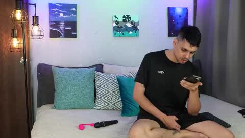 Girl Juliana and Federico online show from October 2025 05:26:02 AM