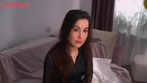 Cleopatra online show from February 2025 10:57:01 AM