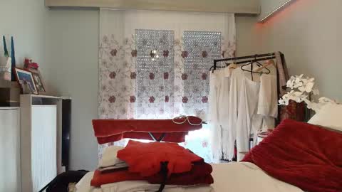 Snapshot of cleopatravodos chatting on January 2026 12:44:02 PM cleopatravodos online show from January 2026 12:44:02 PM