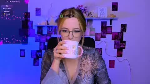 clery_shine online show from February 2026 09:57:02 PM