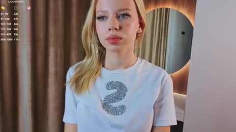 Aria online show from December 2025 03:06:01 PM