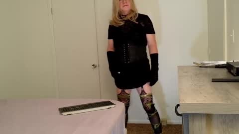 SecretSissyLv online show from November 2025 10:08:02 PM