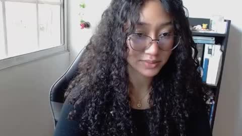 Clitia online show from February 2026 06:50:01 PM