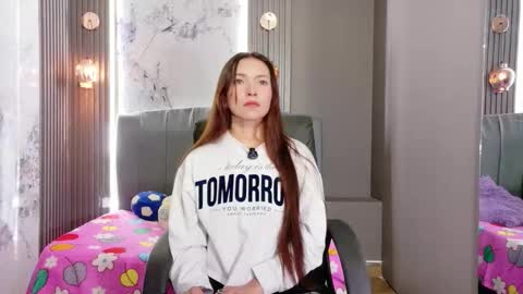 Cloe online show from January 2026 12:15:02 AM