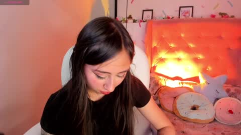 Cloe  online show from February 2025 01:12:02 AM