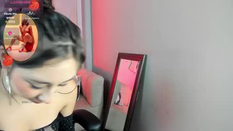 Cloe  online show from September 2025 08:53:01 PM