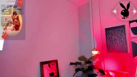 Cloe  online show from September 2025 10:04:01 PM