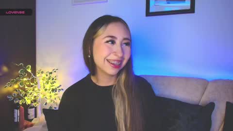 cloe_martinezz_ online show from April 2026 04:16:01 AM