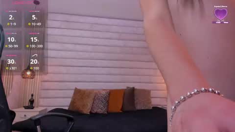 Cloe online show from July 2026 07:53:02 PM