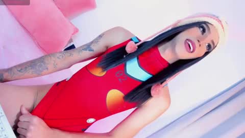 CLOE REMINTON online show from February 2025 09:53:02 AM