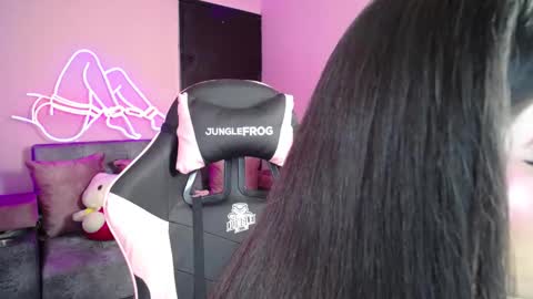 Cloe online show from March 2025 09:44:01 AM