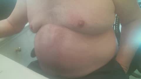 Snapshot of clouds8888 chatting on October 2025 06:40:02 PM clouds8888 online show from October 2025 06:40:02 PM