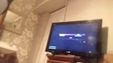 Snapshot of clouds_rider999 chatting on February 2025 04:12:01 AM clouds_rider999 online show from February 2025 04:12:01 AM