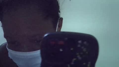 Ella online show from April 2026 08:03:01 PM