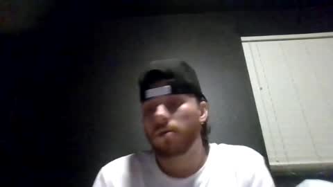 Snapshot of cloudyydayzz chatting on June 2026 06:26:01 AM tallhungandcloudy online show from June 2026 06:26:01 AM