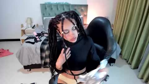 emely dolce online show from February 2025 09:43:01 AM