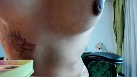 Snapshot of clown_face chatting on February 2025 03:42:01 AM emely dolce online show from February 2025 03:42:01 AM