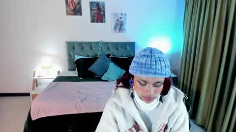 Snapshot of clown_face chatting on March 2025 09:18:02 AM emely dolce online show from March 2025 09:18:02 AM