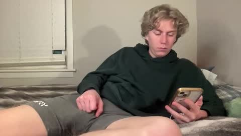 Snapshot of clydeaustin chatting on February 2026 02:08:01 AM Clyde Austin online show from February 2026 02:08:01 AM