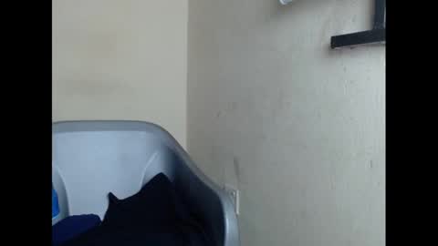 Snapshot of cockfanx chatting on January 2025 04:17:02 PM cockfanx online show from January 2025 04:17:02 PM