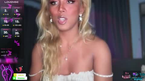 Snapshot of cockprincess_dianna chatting on December 2025 03:44:02 AM PrincessDianna IslandGirl CUMSHOW in PVT and PASSWORDSHOW online show from December 2025 03:44:02 AM