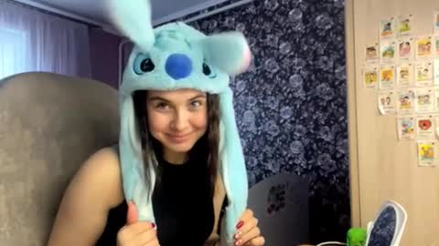 Nikki online show from October 2025 10:24:01 AM