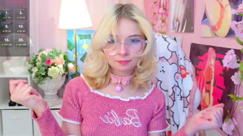 Snapshot of coconut_mia chatting on January 2025 09:04:02 PM Mia online show from January 2025 09:04:02 PM