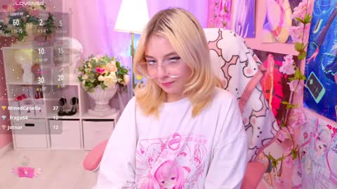 Snapshot of coconut_mia chatting on January 2025 03:27:02 AM Mia online show from January 2025 03:27:02 AM