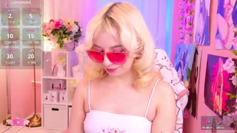 Snapshot of coconut_mia chatting on March 2025 12:48:01 AM Mia online show from March 2025 12:48:01 AM