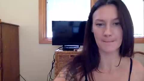 Code By Nova online show from November 2025 04:49:01 PM