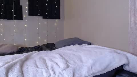 Big Titty Leara online show from February 2025 04:57:01 AM