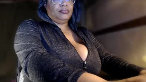 Big Titty Leara online show from June 2026 09:25:02 AM