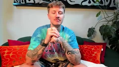 Cody and Emeraldboy online show from May 2026 12:51:01 AM