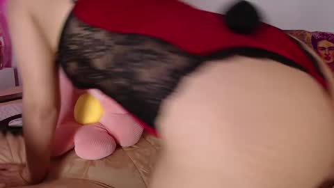 Snapshot of cofee_dreams chatting on February 2025 06:26:01 PM Coffee Dreams online show from February 2025 06:26:01 PM