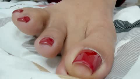 laurita online show from February 2025 01:25:02 AM