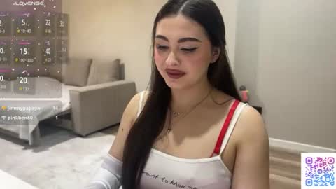 Yumi online show from June 2026 10:19:02 PM