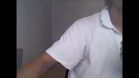 coffesmellsgood online show from February 2025 12:47:01 PM