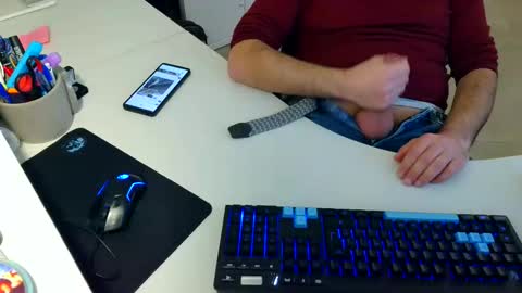 Snapshot of cold_eyes_86 chatting on October 2025 09:55:02 AM cold eyes 86 online show from October 2025 09:55:02 AM