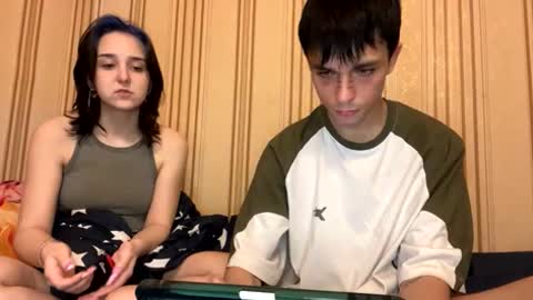 cold_pie14 online show from May 2026 06:14:01 PM