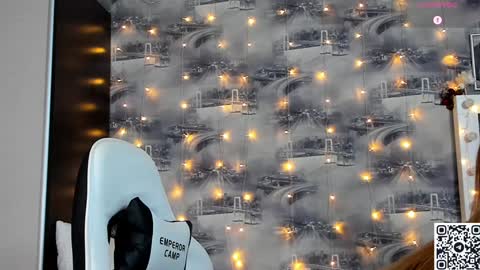 Criss online show from February 2025 04:06:01 AM