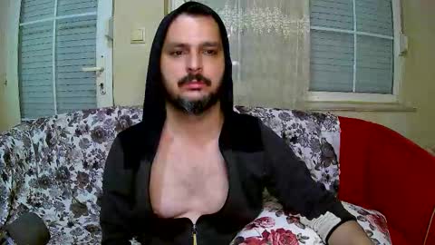 coldskull15 online show from November 2025 07:56:01 PM