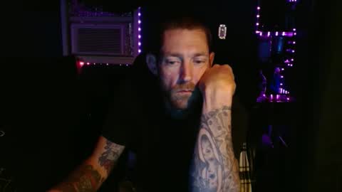 colevan2390 online show from February 2026 05:56:01 AM