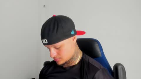 Snapshot of colin_prince2 chatting on January 2025 03:15:01 AM COLIN online show from January 2025 03:15:01 AM