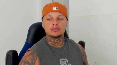 Snapshot of colin_prince2 chatting on February 2025 02:57:02 AM COLIN online show from February 2025 02:57:02 AM