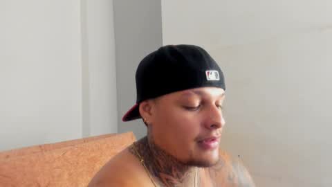 Snapshot of colin_prince2 chatting on February 2025 03:58:02 PM COLIN online show from February 2025 03:58:02 PM