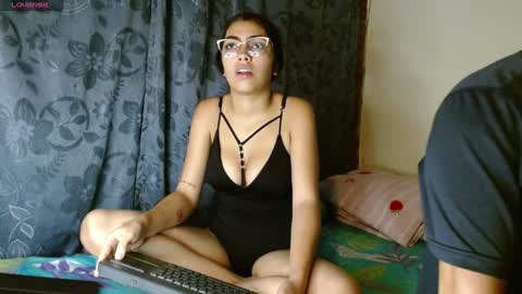 colin_valentina1 online show from December 2024 03:42:01 AM