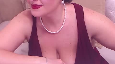 Maddison online show from February 2025 01:57:01 AM