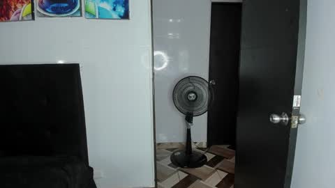 Snapshot of college_muscle_ass chatting on January 2025 02:10:02 PM college_muscle_ass online show from January 2025 02:10:02 PM