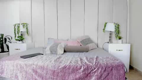 Snapshot of college_muscle_ass chatting on September 2025 05:39:02 PM college_muscle_ass online show from September 2025 05:39:02 PM