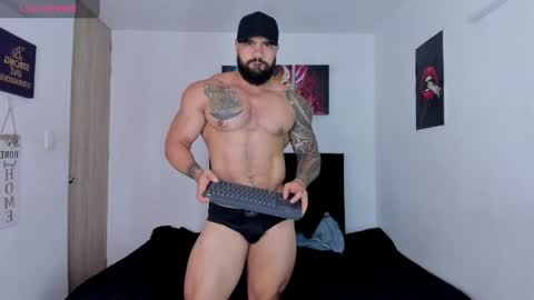 college_muscle_ass online show from April 2026 06:50:02 AM